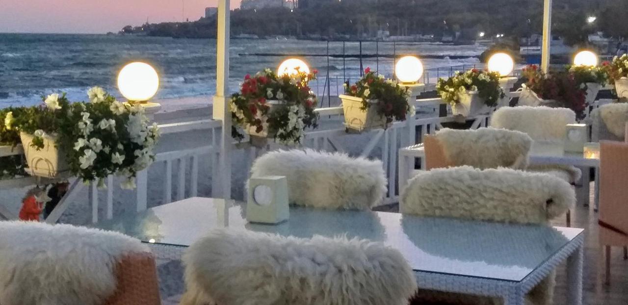 Shalanda Hotel Одеса Екстериор снимка