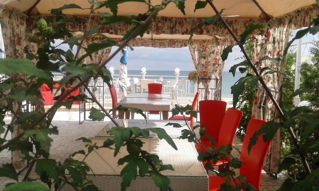 Shalanda Hotel Одеса Екстериор снимка