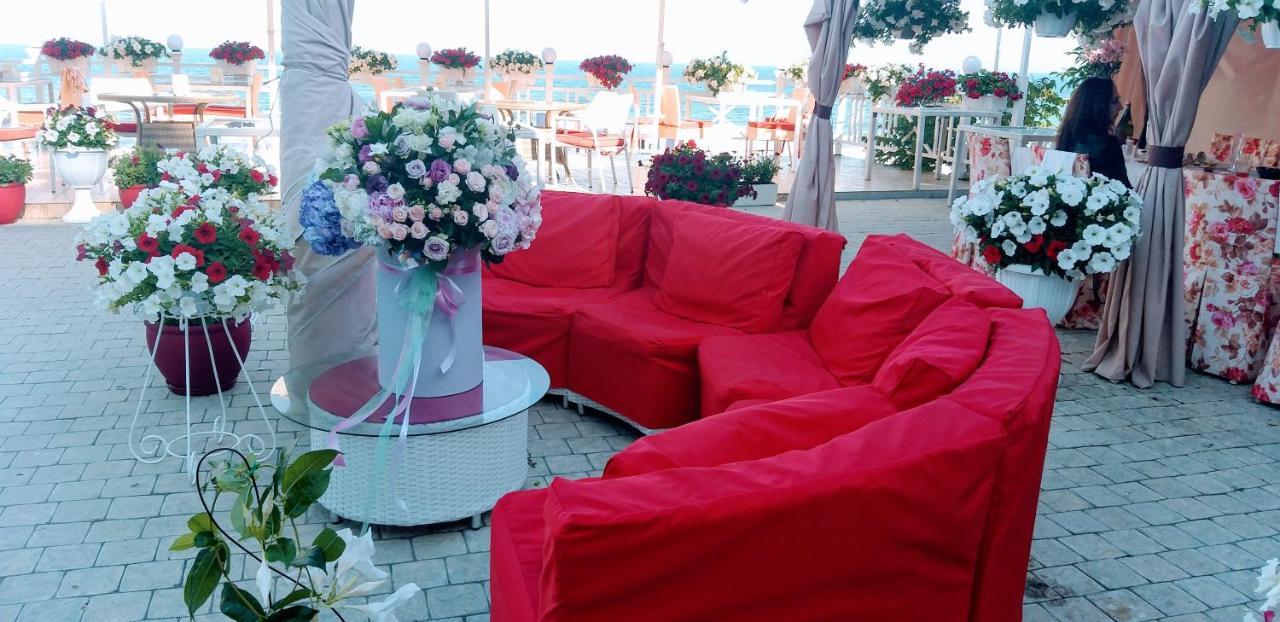 Shalanda Hotel Одеса Екстериор снимка
